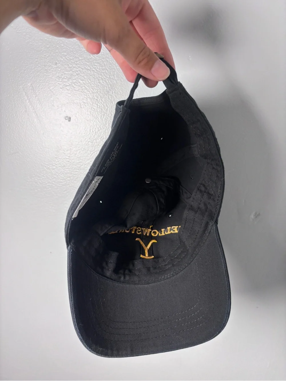 Yellowstone Dutton Ranch Baseball Cap - Picture 5 of 6